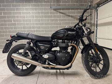 Triumph Street Twin 900 2022 - 6948 Km - Perfetta