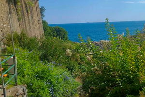 Liguria, Lerici , Il monolocalino di Wilma