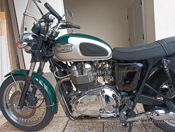Triumph bonneville