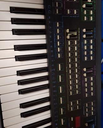 Sintetizzatore elka omb 5