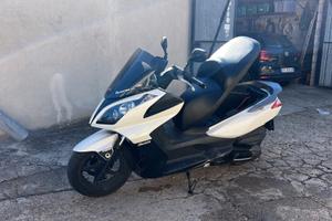 Kymko downtown 300i