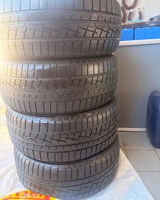 Gomme 225/50 r17