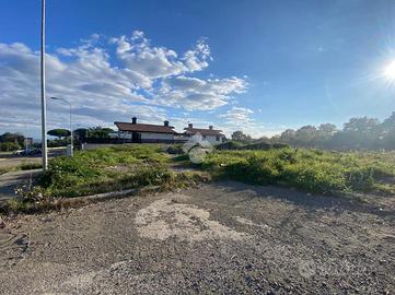 TER. RESIDENZIALE A CAPRAROLA