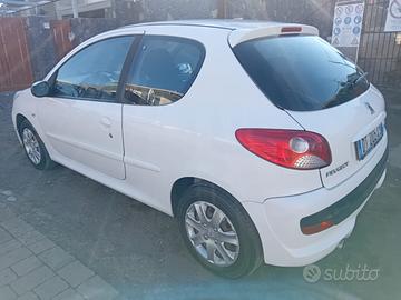 Peugeot 206+