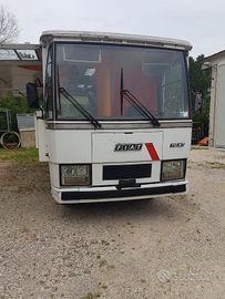 Auto negozio pizzeria