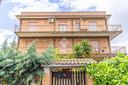 3-locali-a-roma