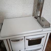 Stufa/cucina a legna