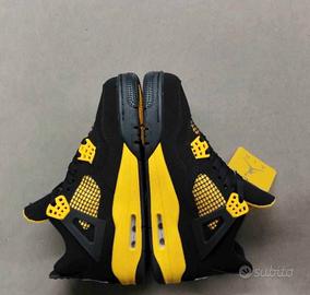Nike Air Jordan 4 Retro Thunder