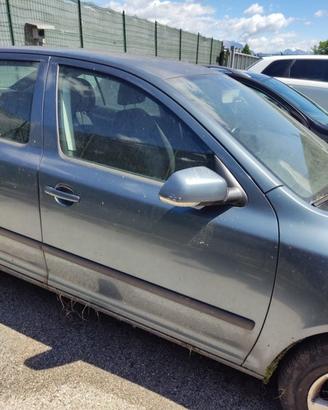 Porta anteriore dx nuda SKODA OCTAVIA del 2006