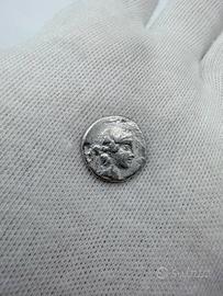 Denario Repubblicano Gens Titia 90 a.C.