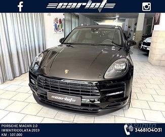PORSCHE MACAN 2.0