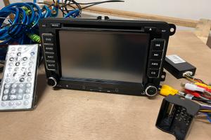 Autoradio con navigatore