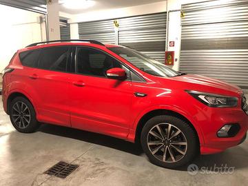 Ford Kuga ST‑Line come nuova