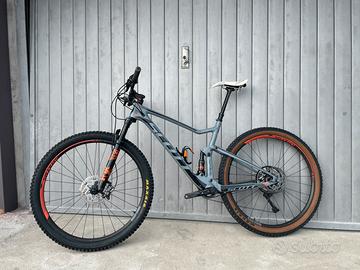 Scott Spark carbon 910