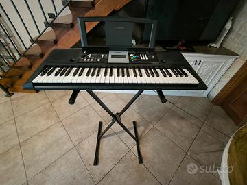 Tastiera Yamaha PSR E223