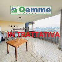 APPARTAMENTO CON TERRAZZO A LIVELLO