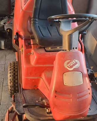 trattorino tagliaerba Gianni Ferrari 