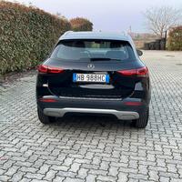Mercedes GLA 200 ANNO 2021  PERFETTA 