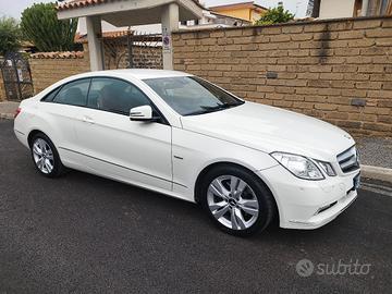 Mercedes E 250 CDI Coupé Avantgarde Automatico 