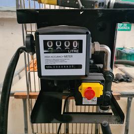 pompa elettrica con Pistoia,  con conta litri, per