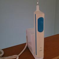 Spazzolino elettrico Braun