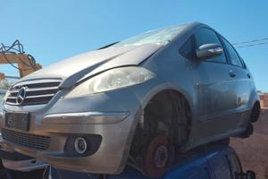 Ricambi MERCEDES CLASSE A-200 2.0 diesel anno 2005