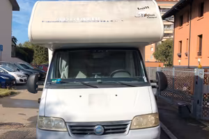 CAMPER MANSARDATO ADRIA CORAL 660 SP ANNO 2005