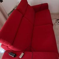 Divano con doppio meccanismo