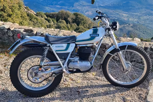 Moto Ossa Explorer  con kit  M.A.R.