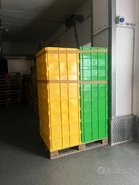 cassette in plastica per alimentare usate