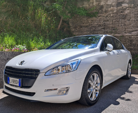 Peugeot 508 berlina bianco perlato