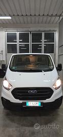 Ford Tourneo Custom 320 2.0 TDCi 130CV PC Trend