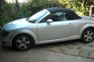 AUDI TT roadster