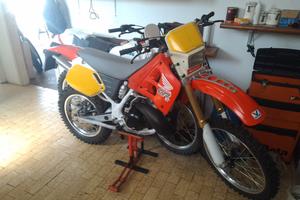 Honda cre 250 1990