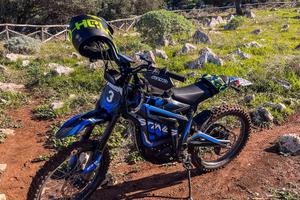 Talaria Sting 4 - omologata - solo 900km