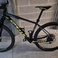 Bicicletta Mountain bike Scott