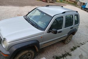 jeep cherokeee 