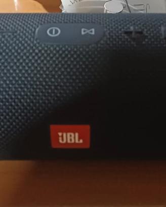 JBL charge 3