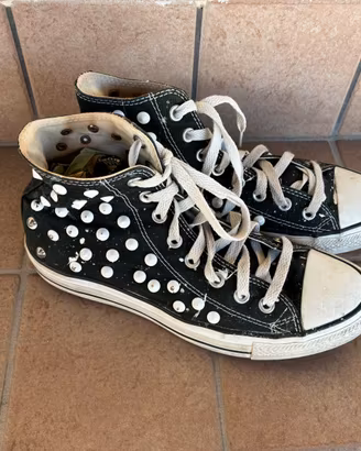 Scarpe donna Converse n 40, con borchie