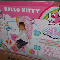 Tricco truck Hello Kitty