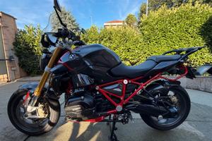 BMW R1200R special