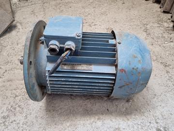 Motore asincrono trifase 3 hp