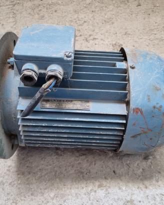 Motore asincrono trifase 3 hp