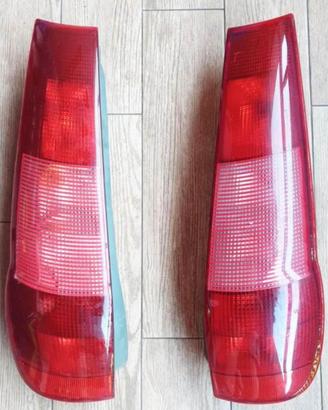 COPPIA FANALI POSTERIORI FIAT PUNTO