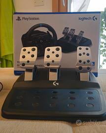 Logitech G G923 volante da corsa e pedali