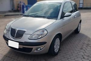 Lancia Ypsilon - APERTI AD AGOSTO