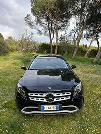 Mercedes GLA 180d 2017 110.000 km Tetto Apribile