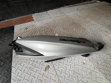 Codone catena laterale sinistro Beverly 400hpe