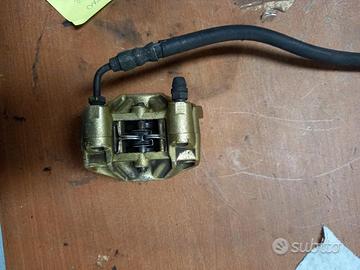 Pinza freno posteriore con tubo Gilera Nexus 500