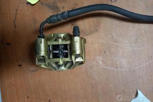 Pinza freno posteriore con tubo Gilera Nexus 500